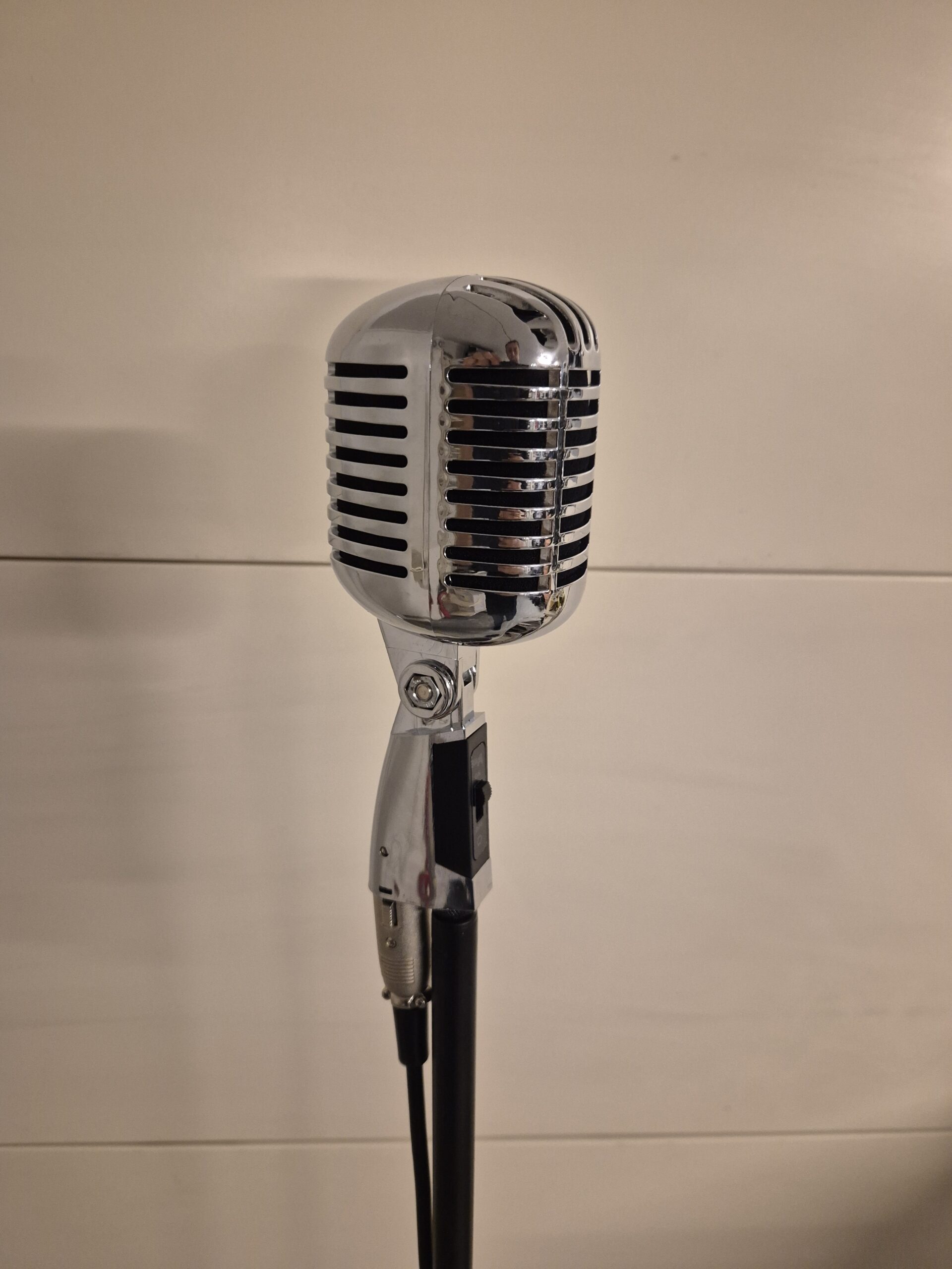 Elvis vintage microfoon met statief - Afbeelding 4